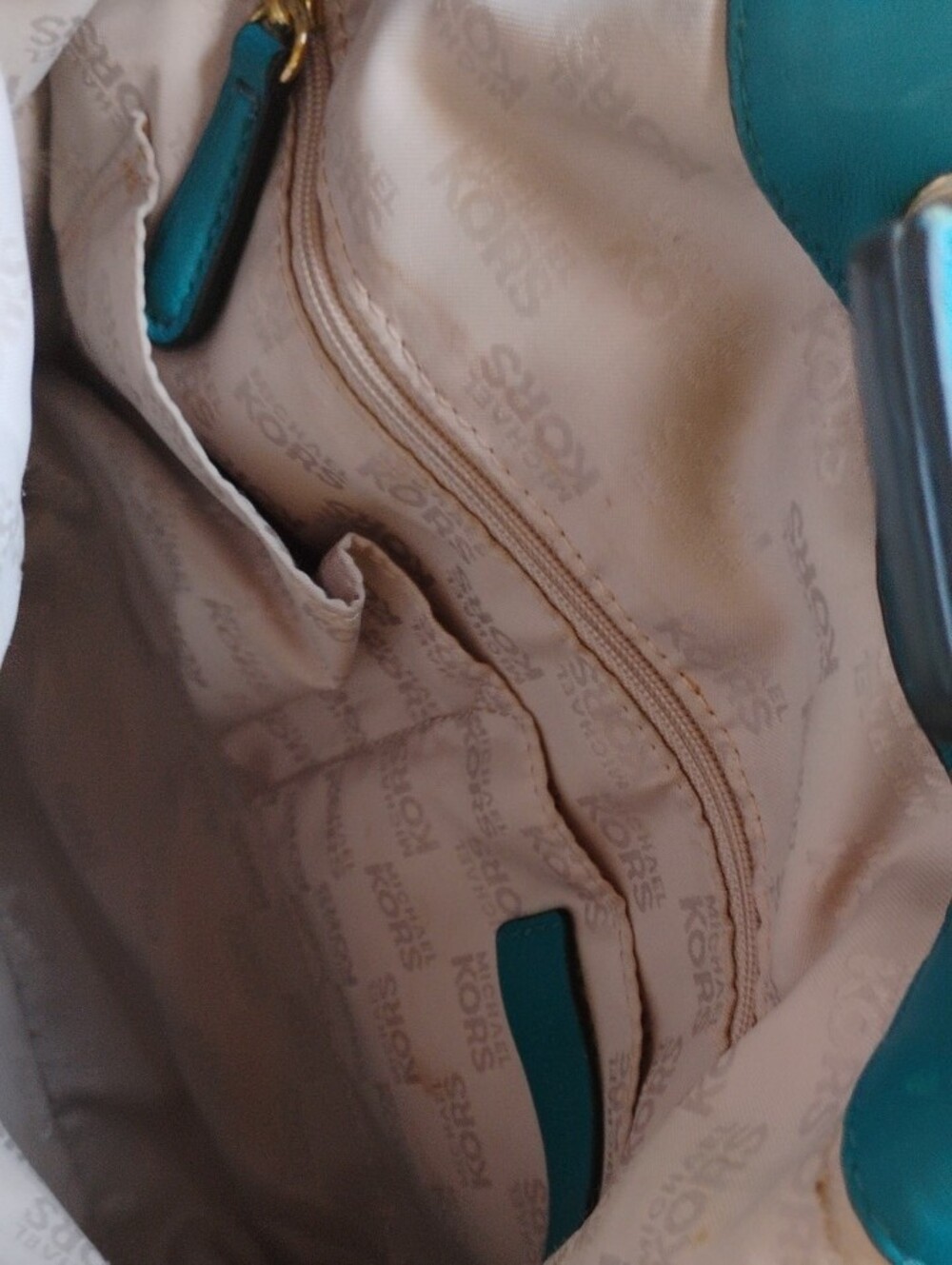 Michael Kors Teal  Leather Shoulder Bag With Tassel On The Back Free Shipping - Picture 8 of 10